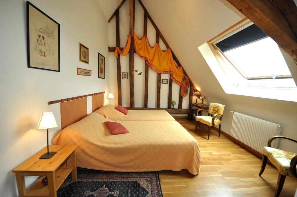 Grange Du Plessis Bed and Breakfast Segré Exteriör bild
